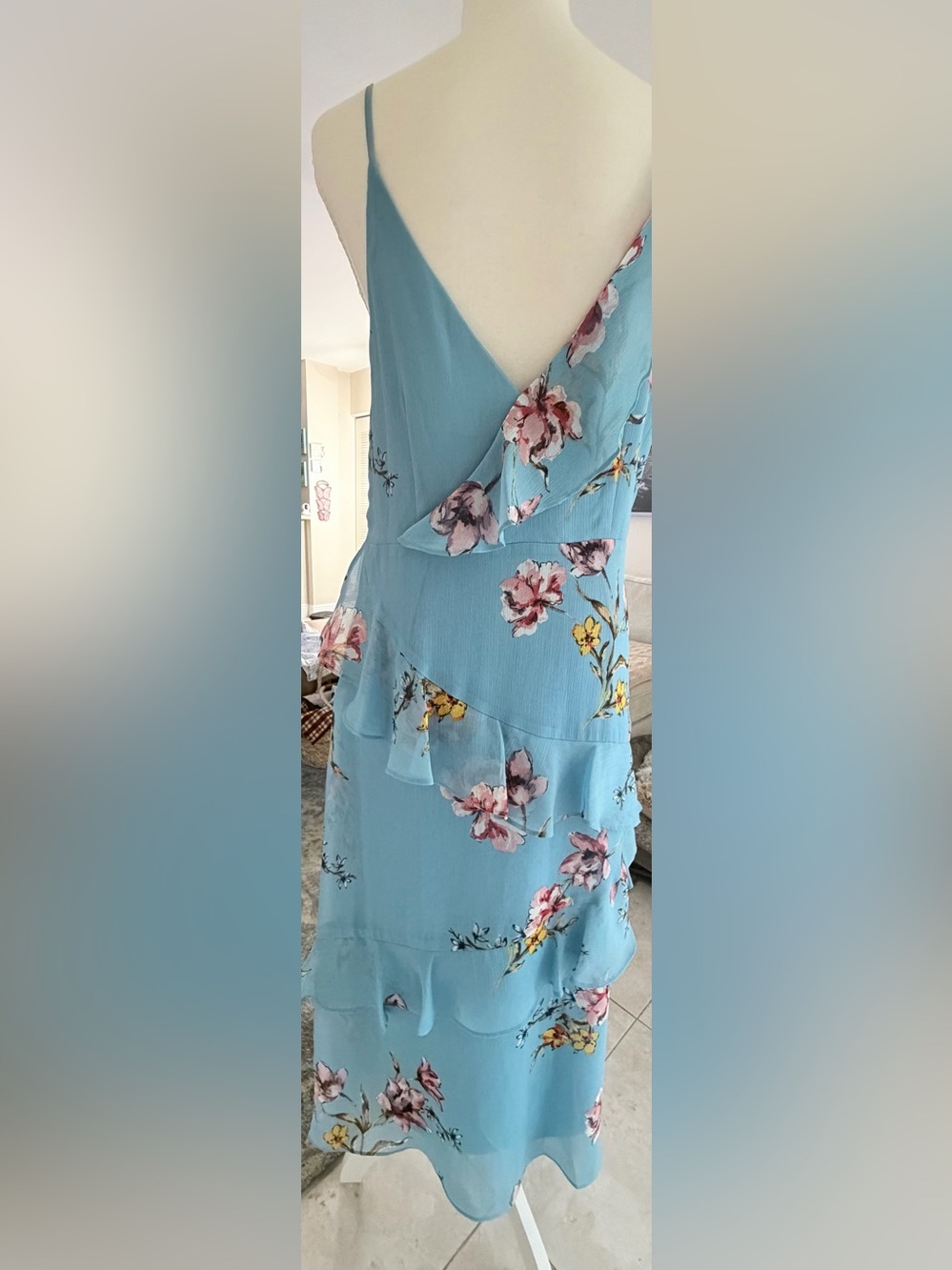 Avec Les Filles Sky Blue Floral Ruffle Midi Dress - Picture 3 of 8